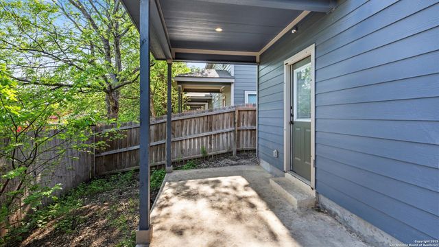 6962 Lakeview Dr Unit 102, San Antonio, TX 78244