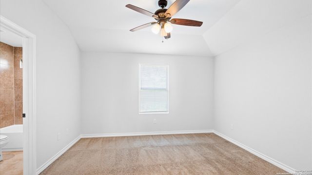 6962 Lakeview Dr Unit 102, San Antonio, TX 78244