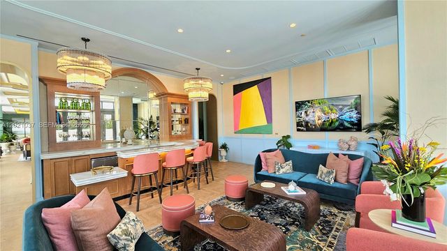 2700 NW 2nd Avenue 619, Miami, FL 33127