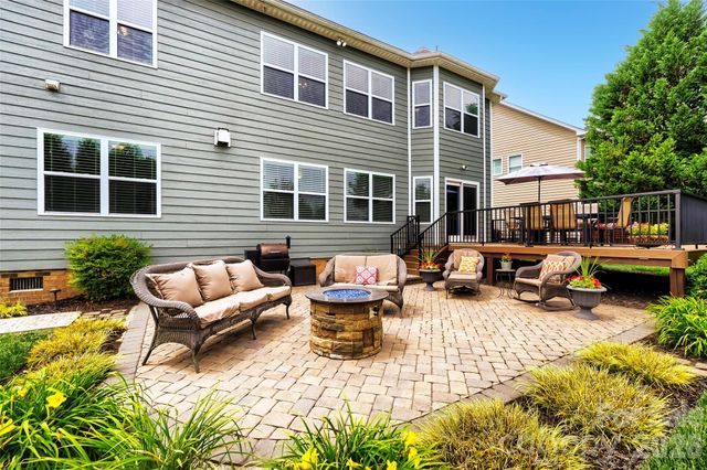 412 Sutro Forest Drive NW, Concord, NC 28027
