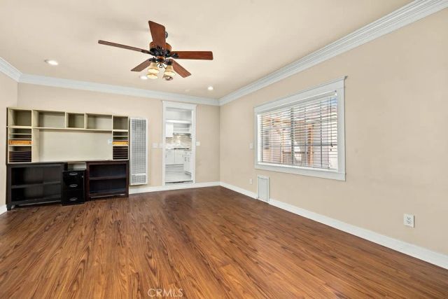 5269 E Daggett St, Long Beach, CA 90815