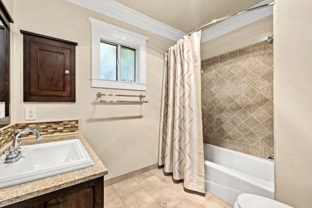 5269 E Daggett St, Long Beach, CA 90815