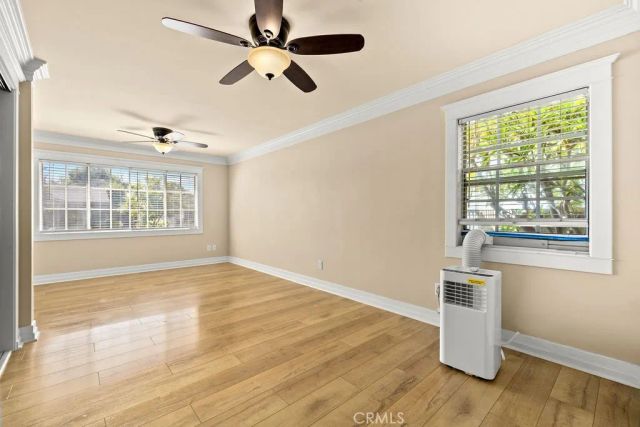 5269 E Daggett St, Long Beach, CA 90815