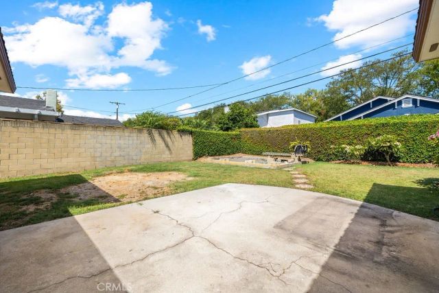 5269 E Daggett St, Long Beach, CA 90815