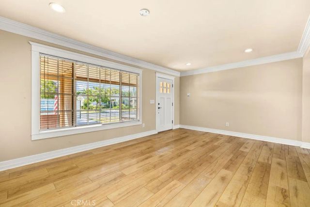5269 E Daggett St, Long Beach, CA 90815