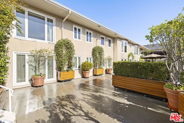 1344 N Crescent Heights Boulevard 3, West Hollywood, CA 90046