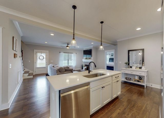 3086 Crow Road, NE, Dalton, GA 30721