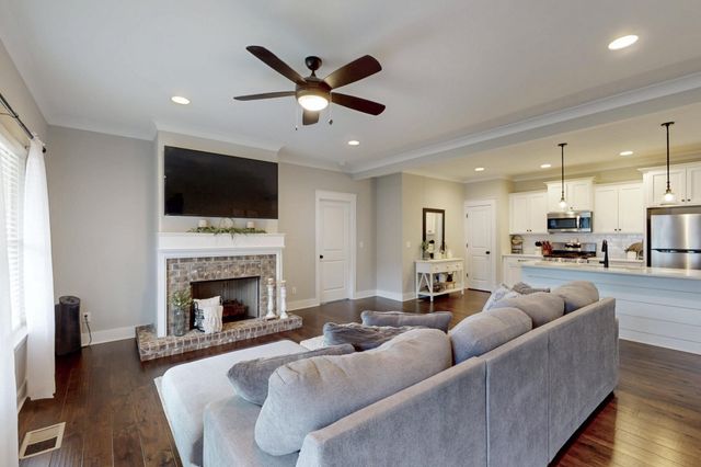 3086 Crow Road, NE, Dalton, GA 30721