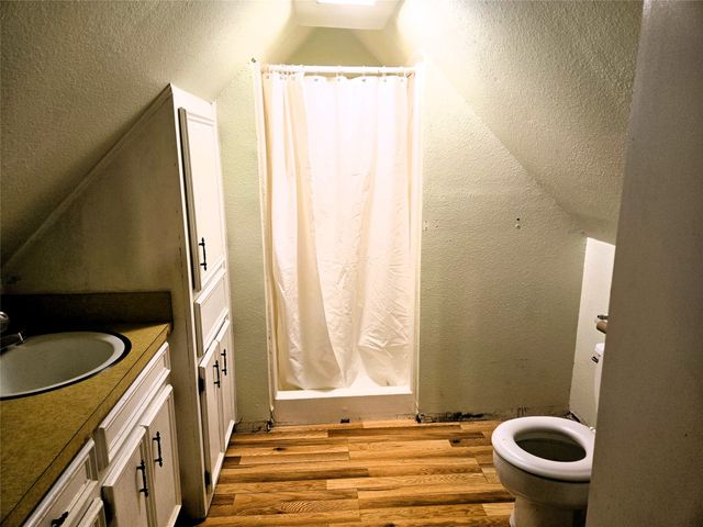 308 N San Jacinto Street, Whitney, TX 76692