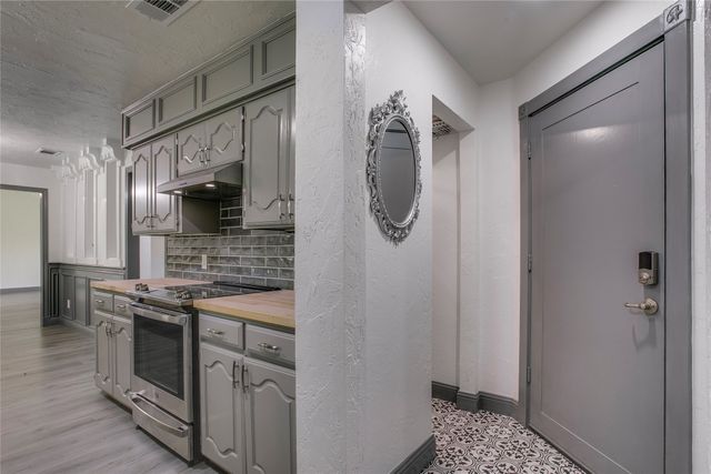 628 S Walker Street, Mesquite, TX 75149