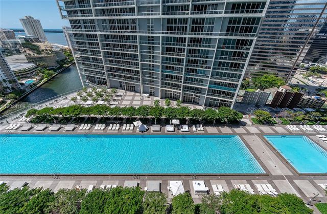 475 Brickell Ave 4115, Miami, FL 33131