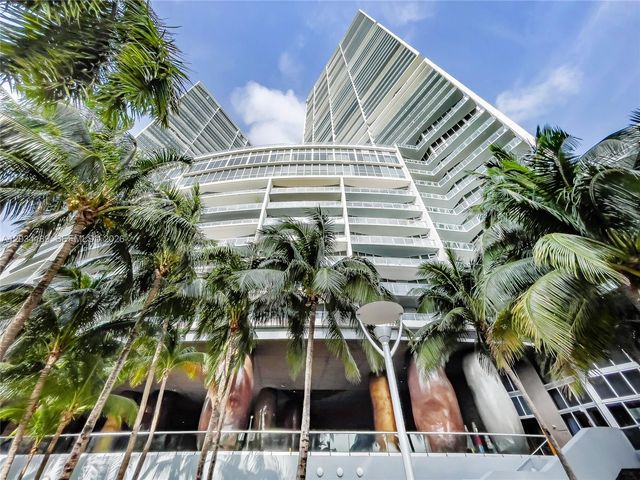 475 Brickell Ave 4115, Miami, FL 33131