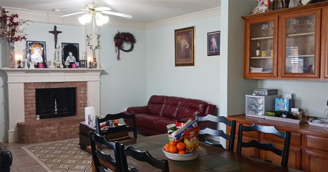 6049 Bent Creek Drive, Haltom City, TX 76137
