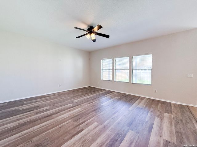1938 Spotted Owl, New Braunfels, TX 78130