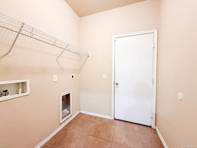 1938 Spotted Owl, New Braunfels, TX 78130