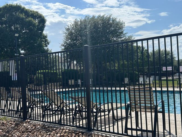 1938 Spotted Owl, New Braunfels, TX 78130