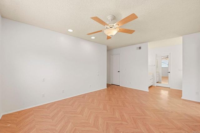601 Cerro Street, Encinitas, CA 92024