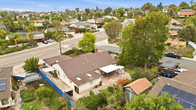 601 Cerro Street, Encinitas, CA 92024