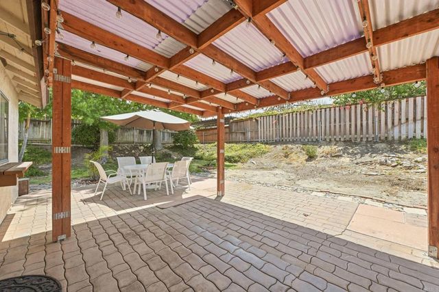 601 Cerro Street, Encinitas, CA 92024