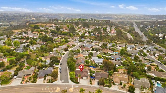 601 Cerro Street, Encinitas, CA 92024
