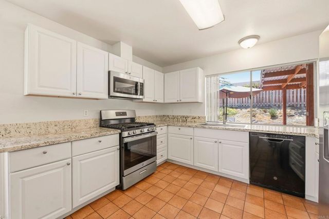 601 Cerro Street, Encinitas, CA 92024