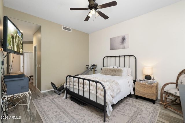 6384 W PONTIAC Drive, Glendale, AZ 85308