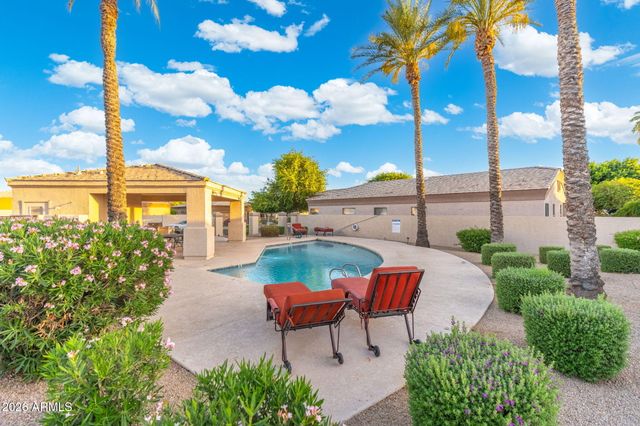 6384 W PONTIAC Drive, Glendale, AZ 85308