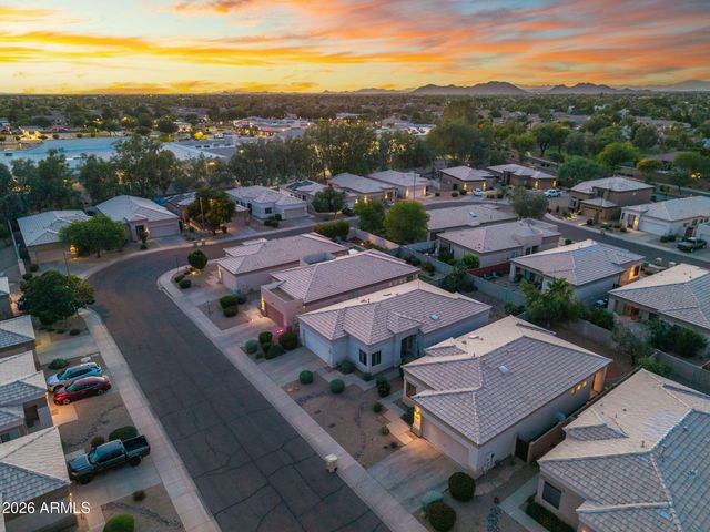 6384 W PONTIAC Drive, Glendale, AZ 85308