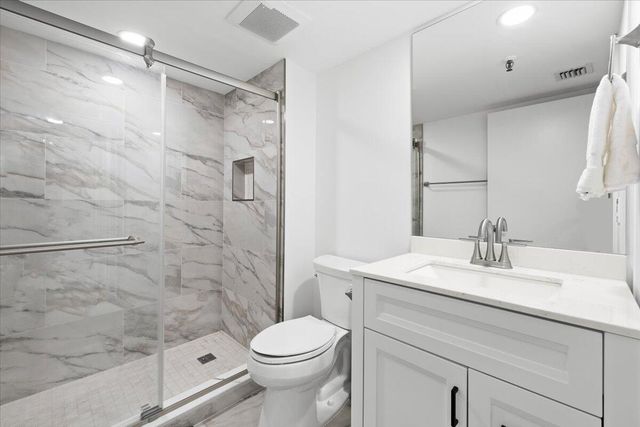 4550 NW 18th Avenue 709, Deerfield Beach, FL 33064
