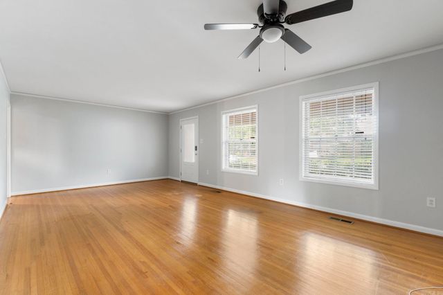 2213 Crestwood Road, North Little Rock, AR 72116