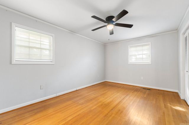 2213 Crestwood Road, North Little Rock, AR 72116