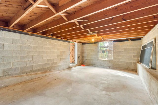 2213 Crestwood Road, North Little Rock, AR 72116