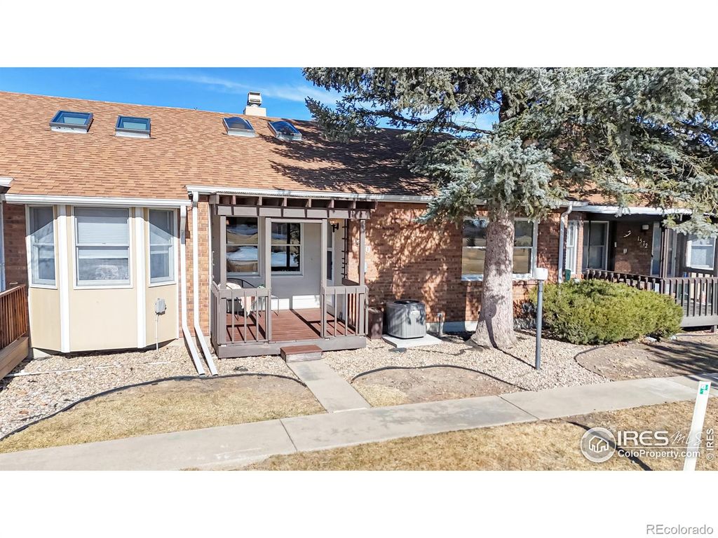 1570 W 29th Street, Loveland, CO 80538