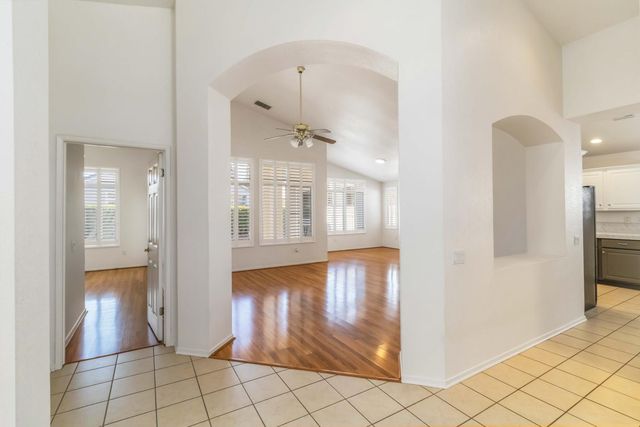 5073 Whiteclover Lane, Roseville, CA 95747