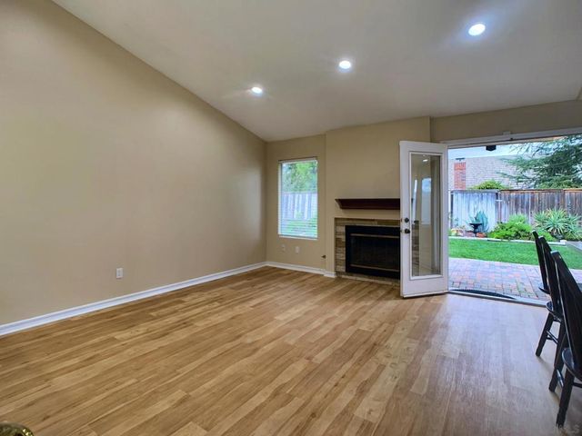 31352 Via Eduardo, Temecula, CA 92592