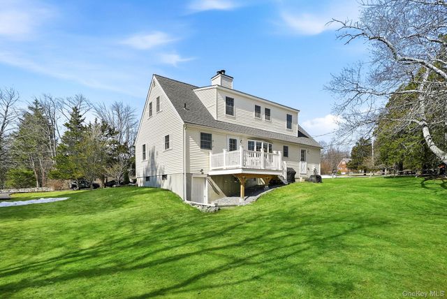 14 Frances Drive, Katonah, NY 10536