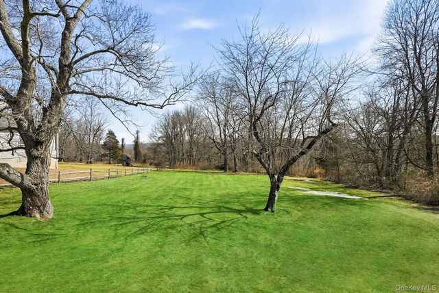 14 Frances Drive, Katonah, NY 10536