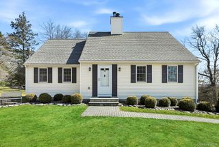 14 Frances Drive, Katonah, NY 10536