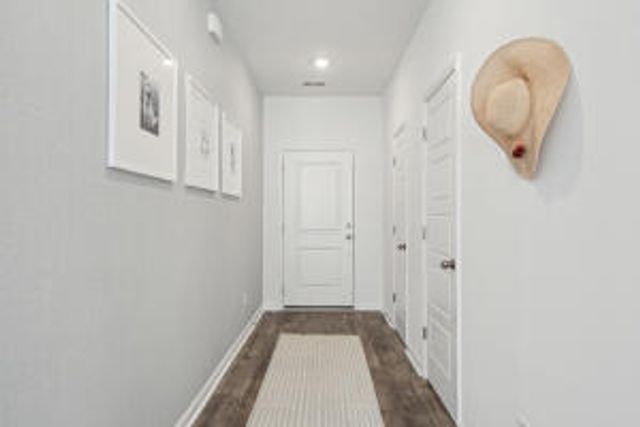 7935 Triggerfish Way, North Charleston, SC 29420