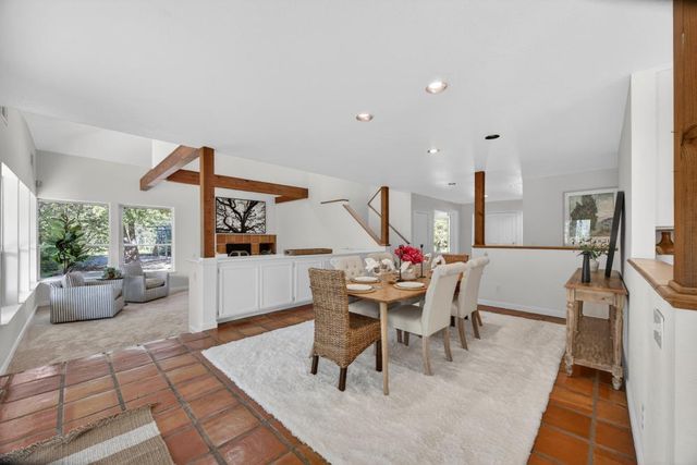 35692 Acadia Ln, Davis, CA 95616