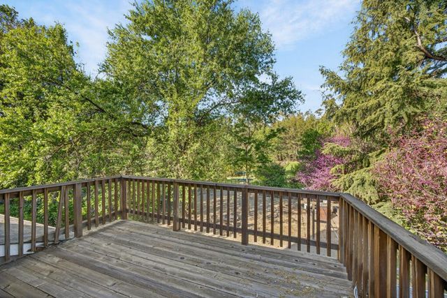 35692 Acadia Ln, Davis, CA 95616