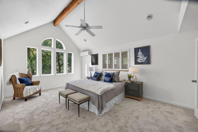 35692 Acadia Ln, Davis, CA 95616