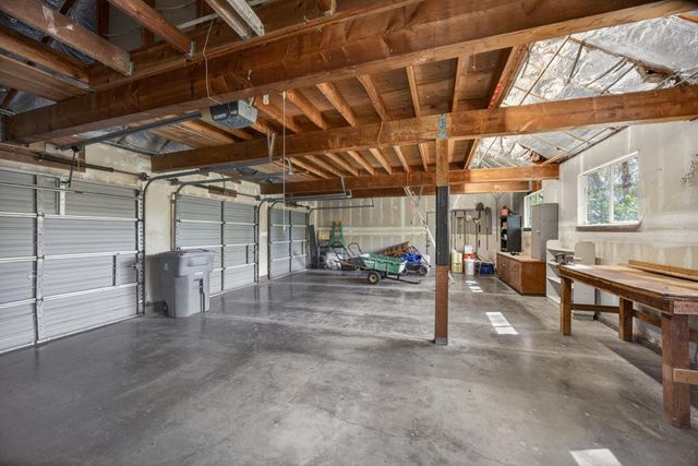 35692 Acadia Ln, Davis, CA 95616