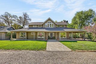 35692 Acadia Ln, Davis, CA 95616