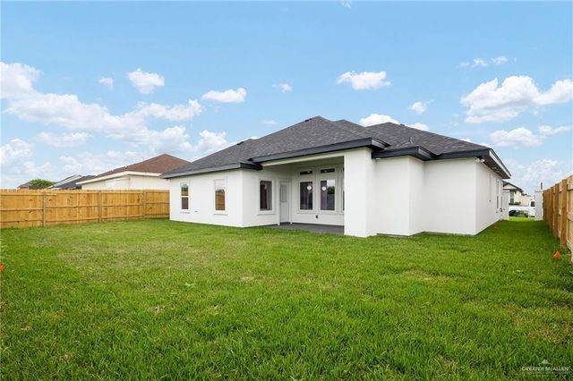 813 N Buxton Avenue, Edinburg, TX 78541