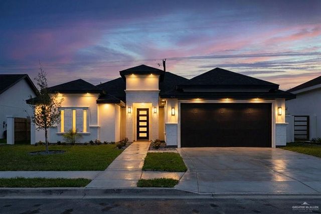 813 N Buxton Avenue, Edinburg, TX 78541
