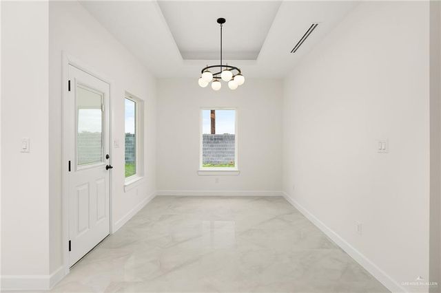 813 N Buxton Avenue, Edinburg, TX 78541