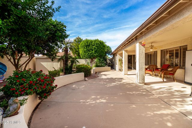 9011 E NACOMA Drive, Sun Lakes, AZ 85248