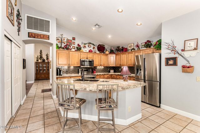 9011 E NACOMA Drive, Sun Lakes, AZ 85248