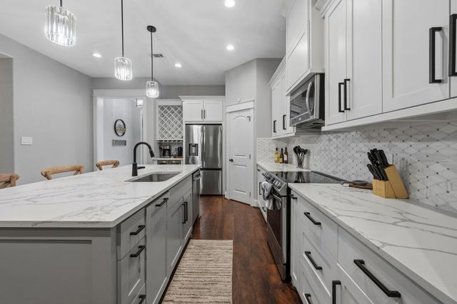 13211 Doral Circle, Montgomery, TX 77356